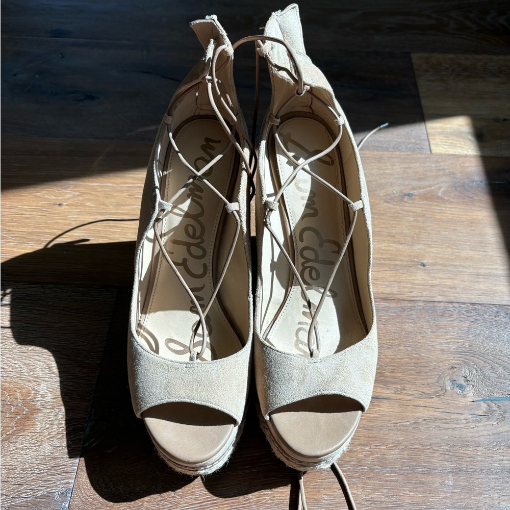 Sam Edelman Tan wedges